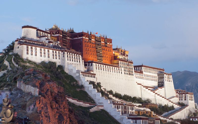 Cung điện Potala (Bố Đạt La)